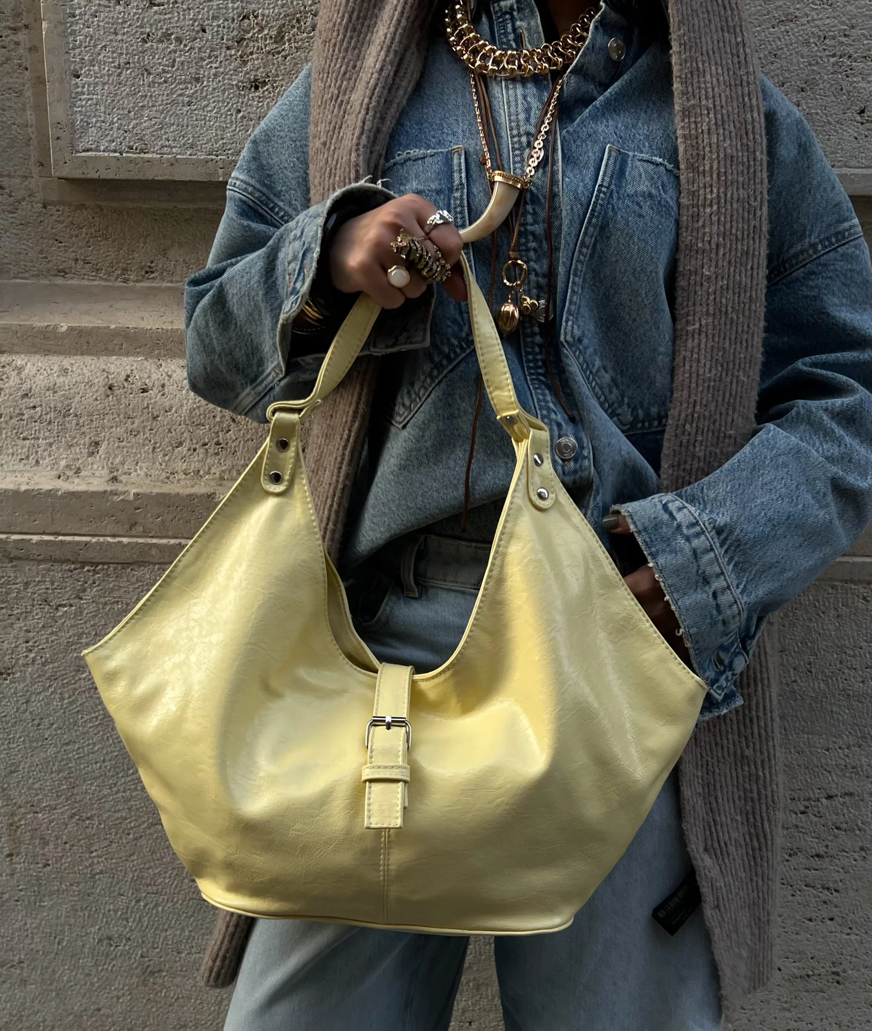 BAT BAG BUTTER YELLOW - Image 4