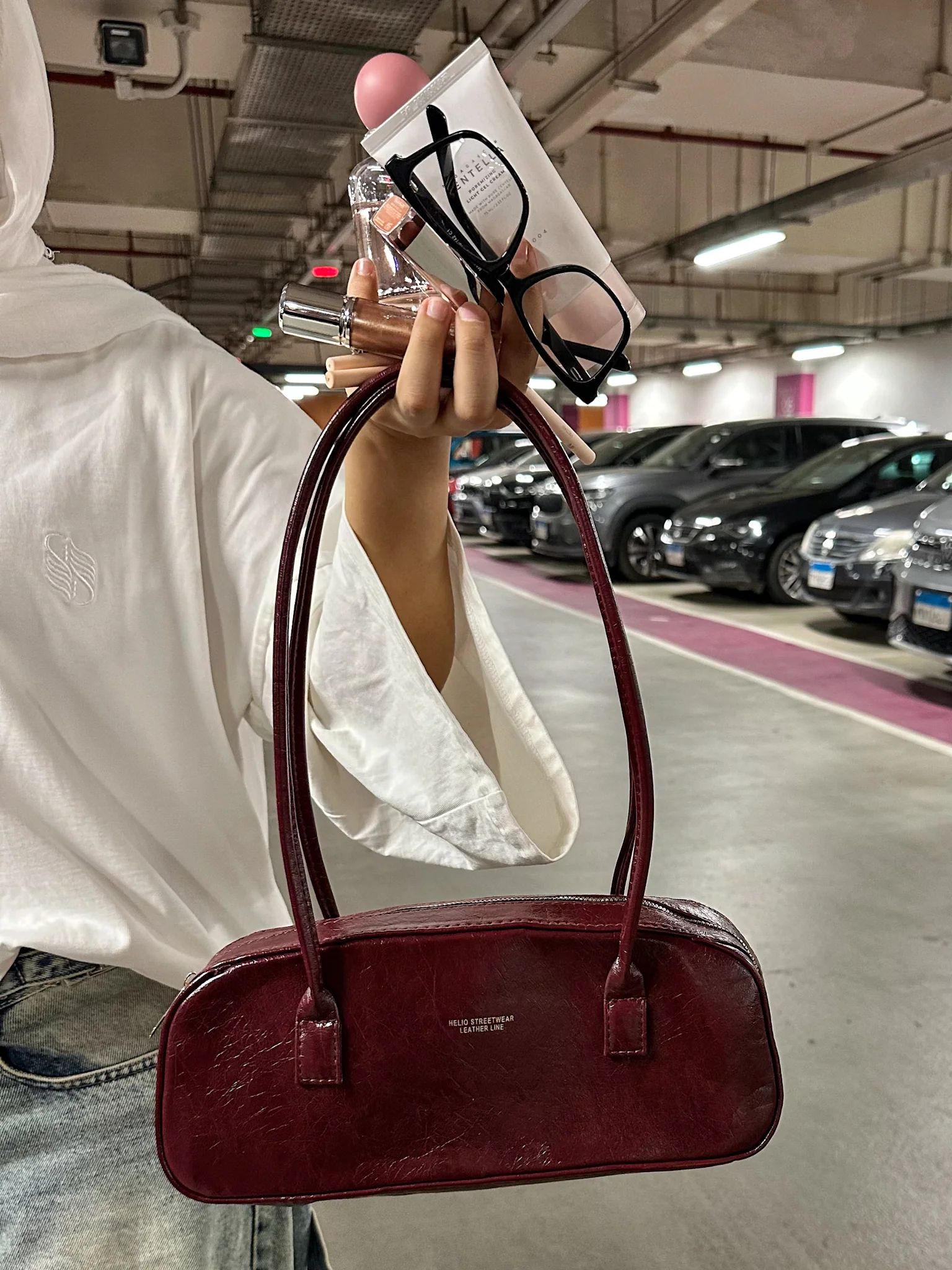 CAPSULE BAG BURGUNDY - Image 4