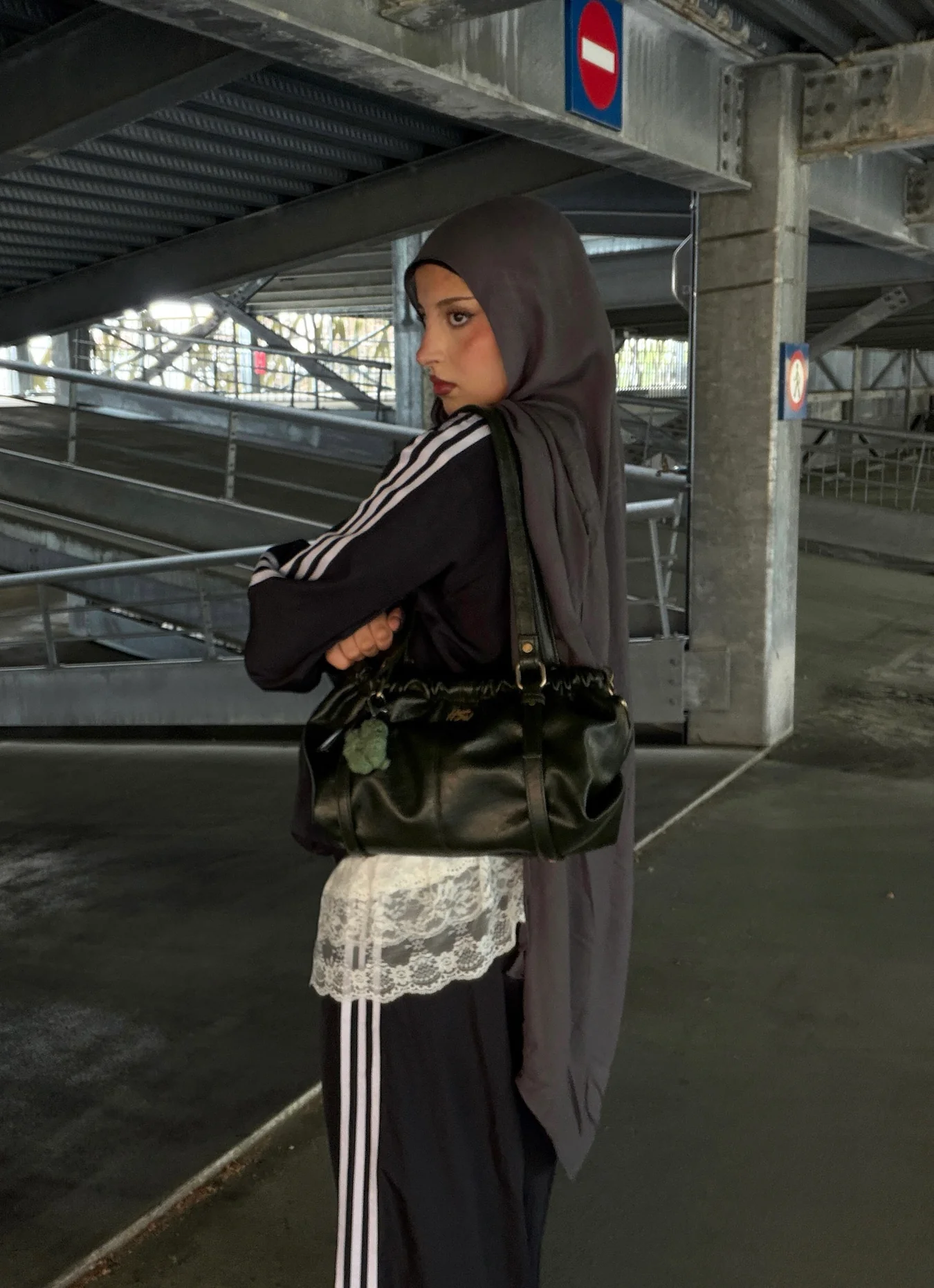 MISS MESS BAG OLIVE - Image 4