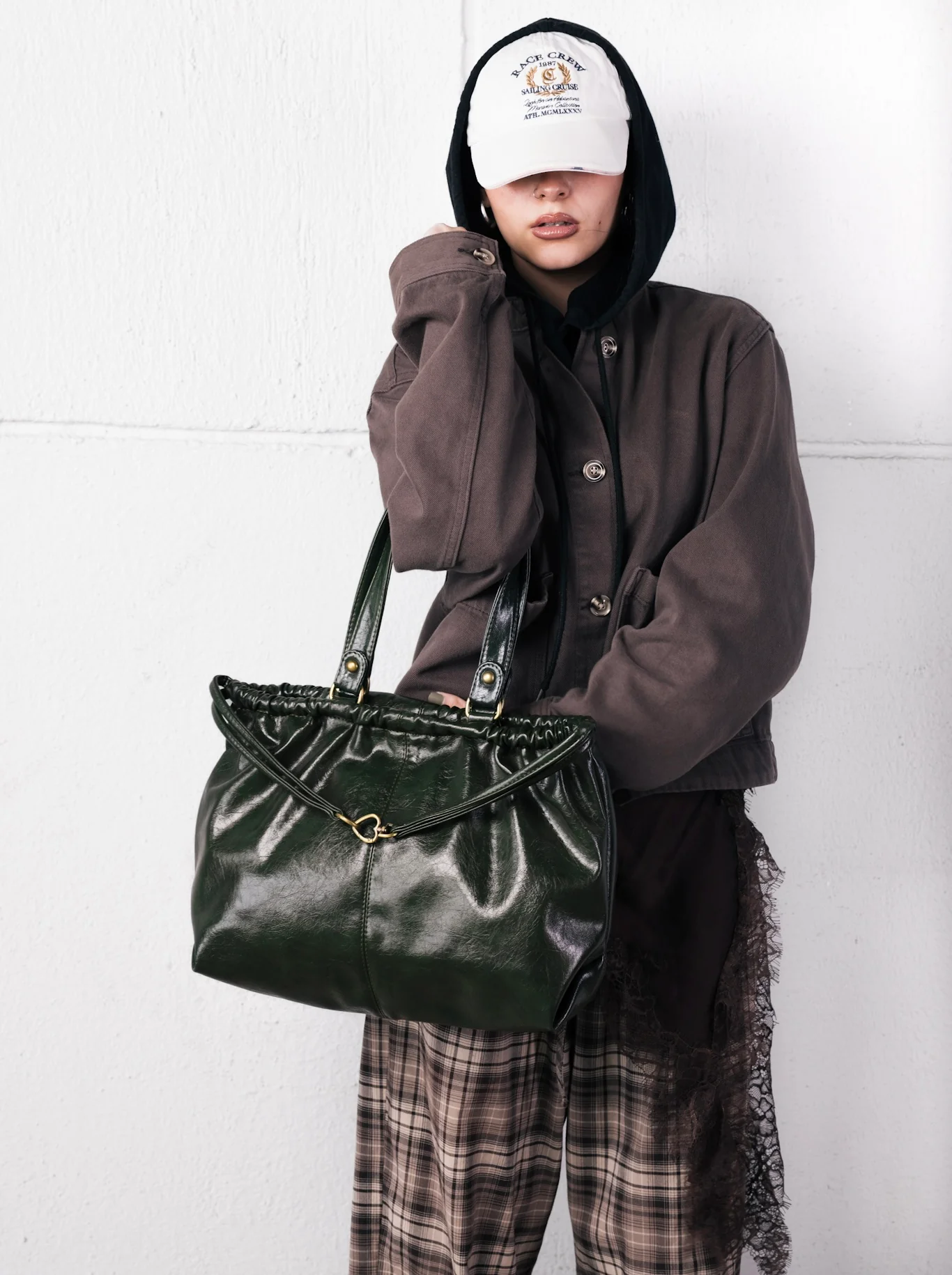 SCRUNCH BAG OLIVE - Image 5